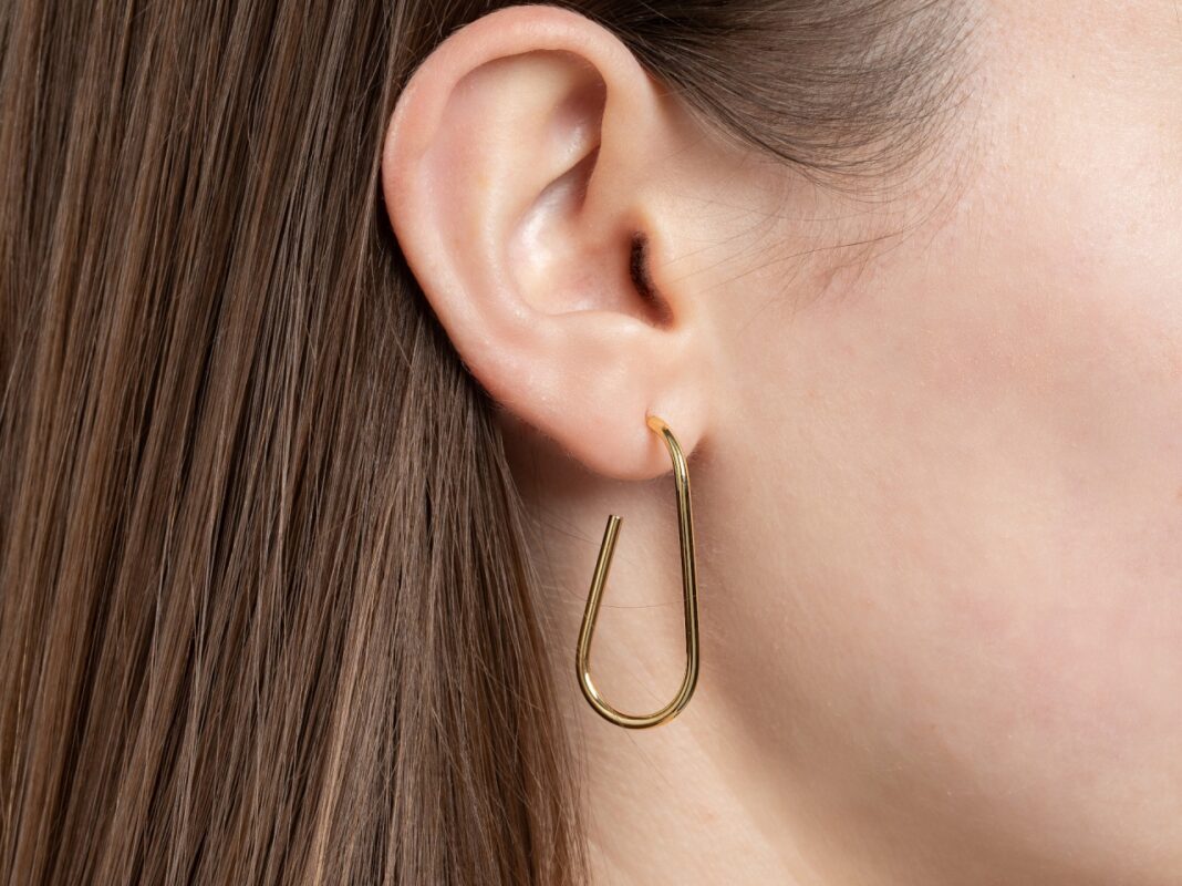 Gold-plated 925/- 44460 sterling silver with satin matt surface
