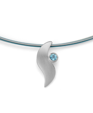 49270 - 925/- Sterling Silver 925/- pendant, satin matte, blue topaz 0.14ct