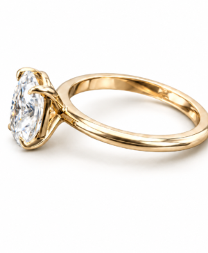 Alternative view of 750/- Yellow 4 Claw Oval Lab Grown Diamond Solitaire Ring 1 Pcs - 2.25ct D/E VVS-VS
