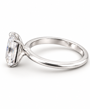 Alternative view of 750/- White Claw Elongated Radiant Lab Grown Diamond Engagement Ring 1 Pcs - 1.85ct D/E VVS-VS