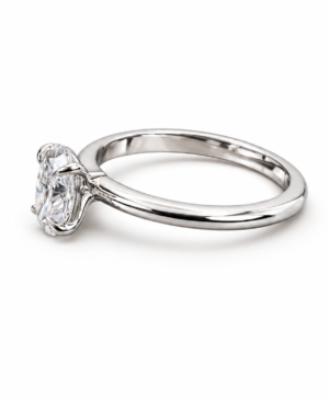 Alternative view of 750/- White Claw Oval Lab Grown Diamond Engagement Ring 1 Pcs - 0.95ct D/E VVS-VS