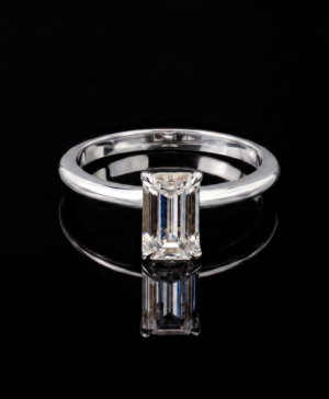 081-00762 750/- White Claw Emerald Lab Grown Diamond Engagement Ring 1 Pcs -1.10ct D/E VVS-VS
