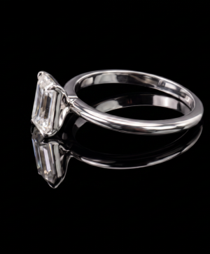 Alternative view of 081-00762 750/- White Claw Emerald Lab Grown Diamond Engagement Ring 1 Pcs -1.10ct D/E VVS-VS