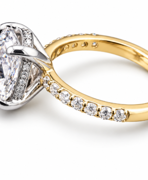 Alternative view of 750/- Two-Tone Lab Grown Oval Centre With Hidden Halo & Diamonds On The Band - TDW 3.70ct