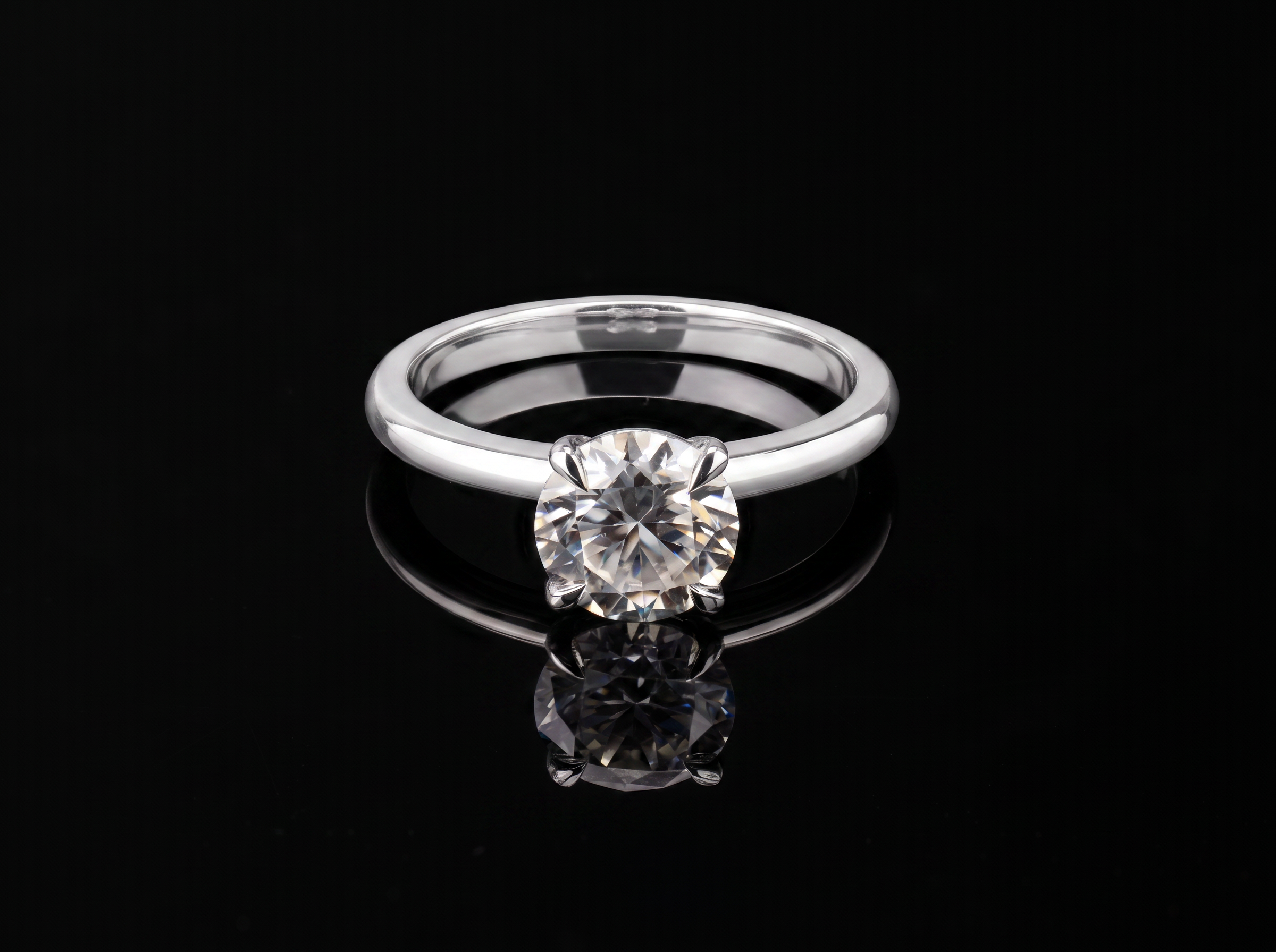 750/- White 4 Claw Lab Grown RBC Diamond Solitaire 1 Pcs - 1.50ct D/E VVS-VS