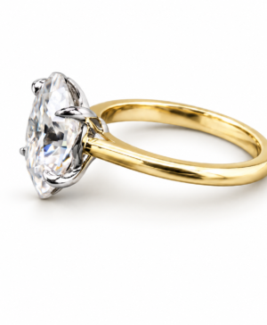 Alternative view of 750/- Yellow Band White Setting Lab Grown Oval 4 Claw Soliatire Ring 1 pcs - TDW: 5.15ct D/E VVS-VS