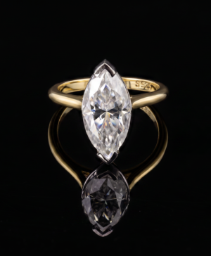 750/- Yellow Band, White Setting Lab Grown Marquise Diamond 2 Claw Solitaire 1 Pcs - TDW:4.25ct D/E VVS-VS