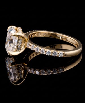 Alternative view of 750/- Yellow Lab Grown Oval Centre With Hidden Halo & Diamonds On The Band - TDW 2.70ct