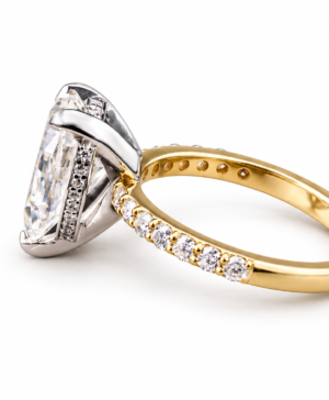 Alternative view of 750/- Yellow Band, White Setting Lab Grown Pear Centre With Hidden Halo & Diamonds On The Band 34 Pcs: TDW 3.56ct Pear Centre - 3.05ct, 19 Hidden = 0.10ct & Diamonds On The Band 14 Pcs = 0.41ct D/E VS