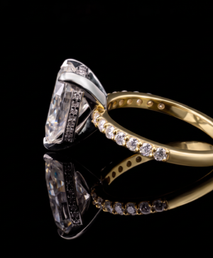 Alternative view of 750/- Yellow Band, White Setting Lab Grown Pear Centre With Hidden Halo & Diamonds On The Band 34 Pcs: TDW 3.56ct Pear Centre - 3.05ct, 19 Hidden = 0.10ct & Diamonds On The Band 14 Pcs = 0.41ct D/E VS