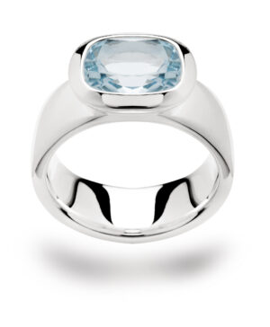 2061152 – 925/- Call, rho. glossy, blue topaz 3.60 ct