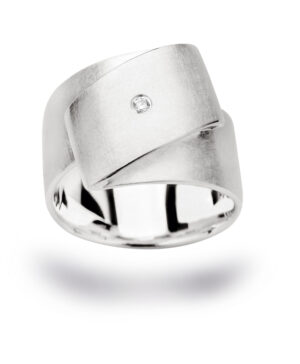 2313052 – 925/- Ring brushed, dia. 0.03CT WP1