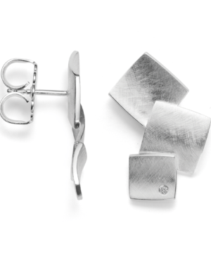 33100 – 925/- Earrings brushed, dia. 0.02ct W-SI