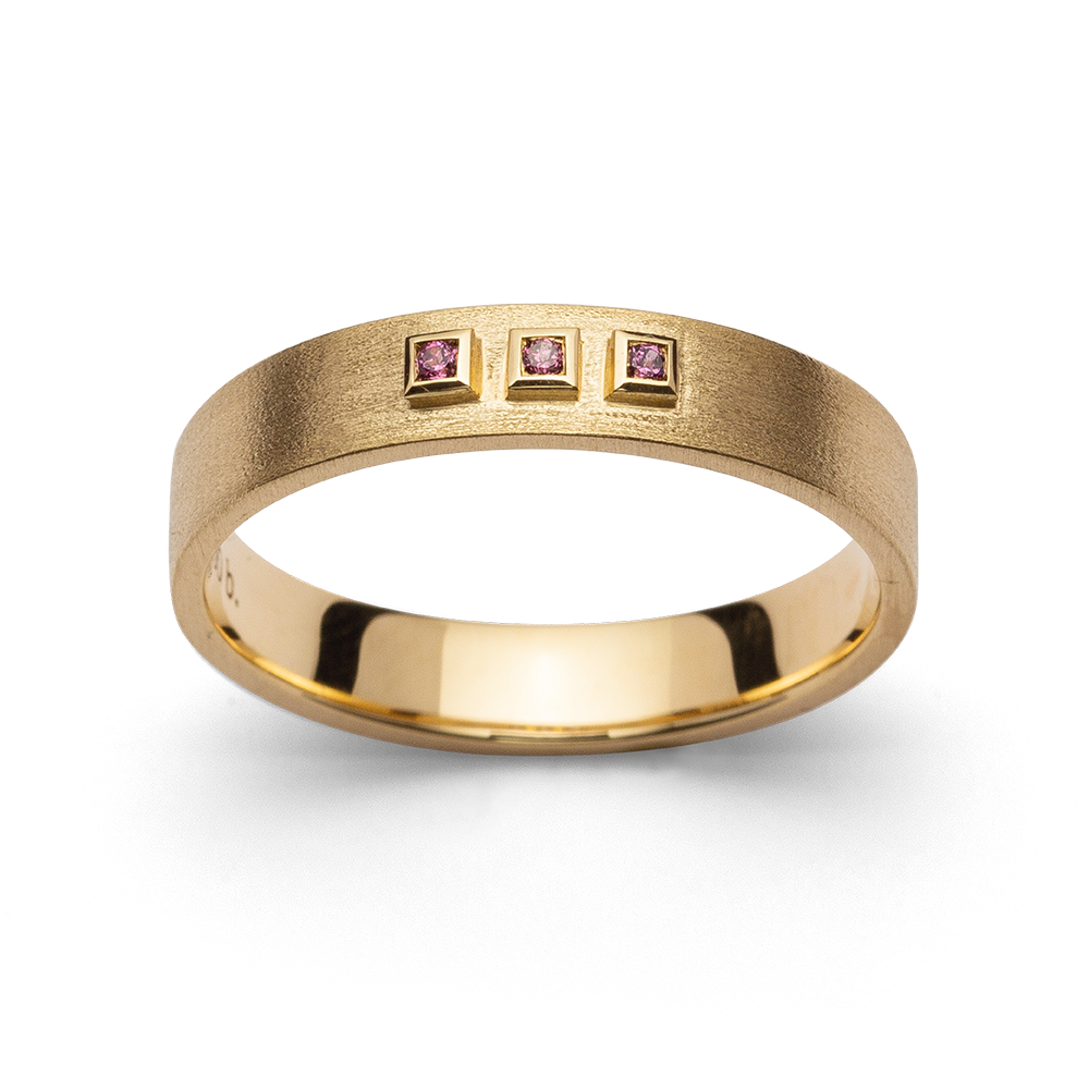 37805 – 750/- Ring matte/brushed, rhodolite 0.03ct