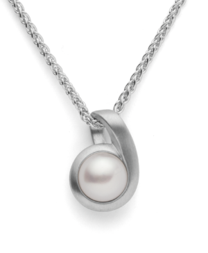 39001 – 925/- Pendant, matte rho., white cultured pearl 3.52ct