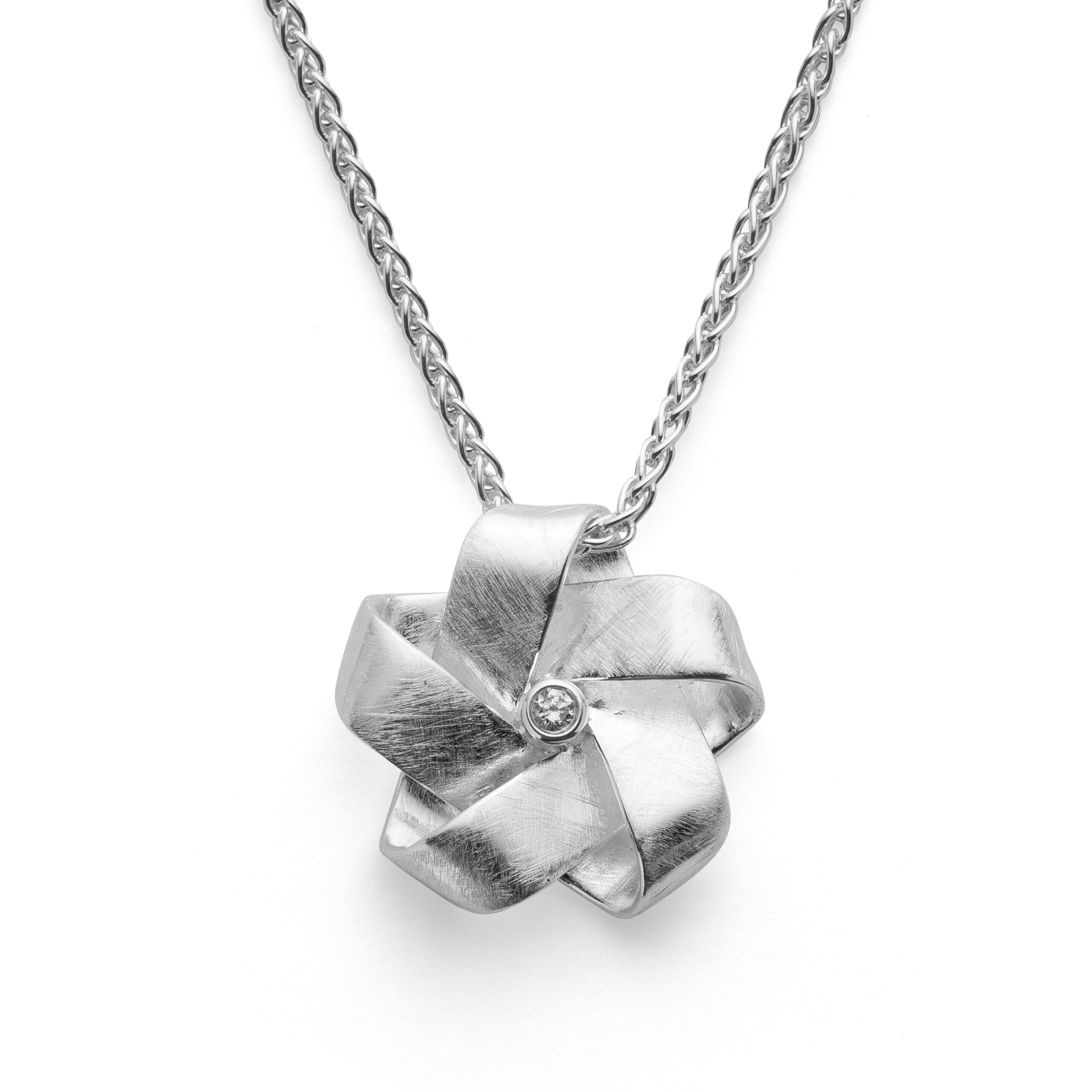 40310 – 925/- Pendant matte, brilliant 0.03ct W-SI