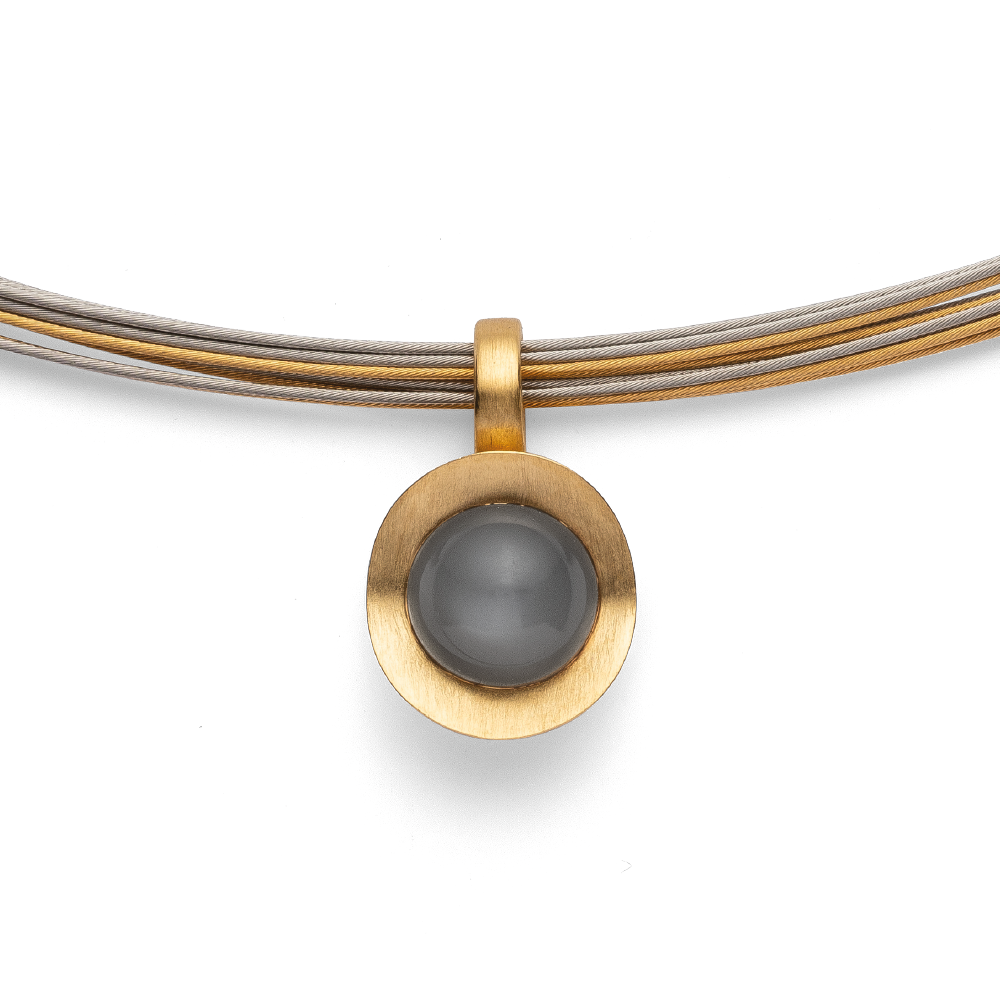 41320 – 925/- Pendant, matte finish, moonstone gray 2.30ct