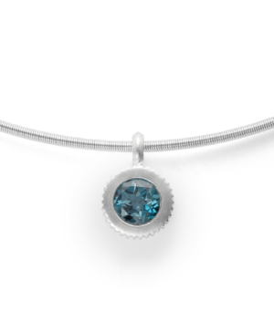 41950 – 925/- Pendant matte, Topaz London Blue 1.00ct