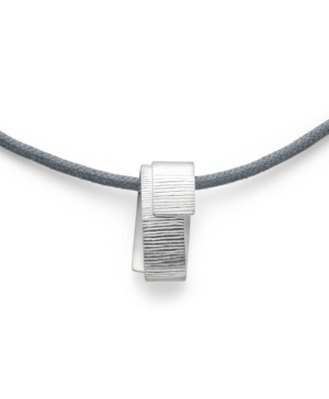 44260 – 925/- Pendant matte/brushed