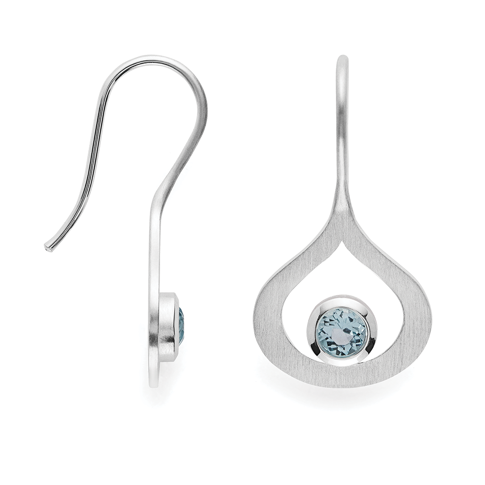47140 – 925/- Earrings, matte, blue topaz 0.64ct