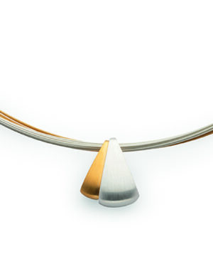 48260 – 925/- Pendant, partially gold-plated, matte