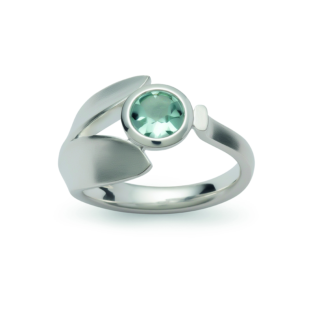 4855060 – 925/- Ring, matte/polished, blue topaz 0.87ct